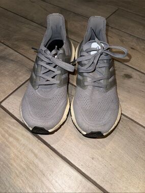 adidas Women's Light Ultra Boost Running Shoes